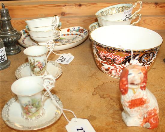 19C Royal Crown Derby Imari slop bowl, pair Vienna porcelain scene painted miniature cups & saucers & sundry ceramics